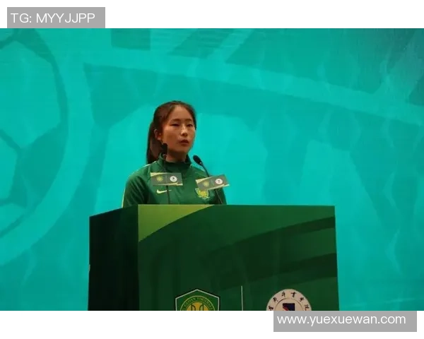 首都体育学院女足球员中的明星人物是谁她的成就与影响力如何